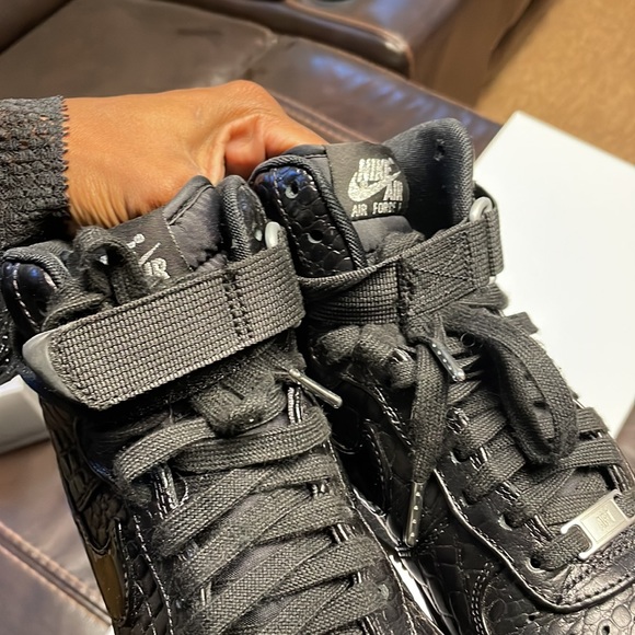 Nike Air Force 1s limited Edition - Picture 5 of 6